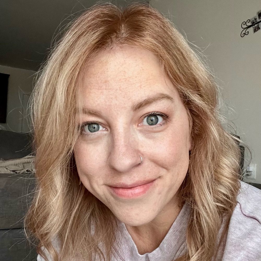 Meet your Posher, Amanda